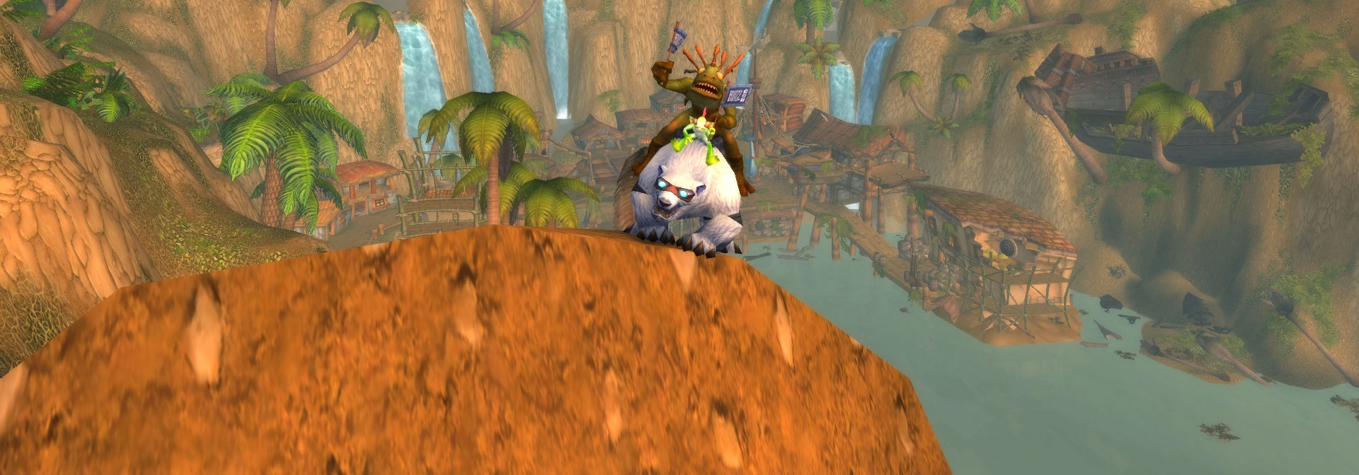World of Warcraft Big Blizzard Bear Mount with Murloc Costume Blizzcon Toy
